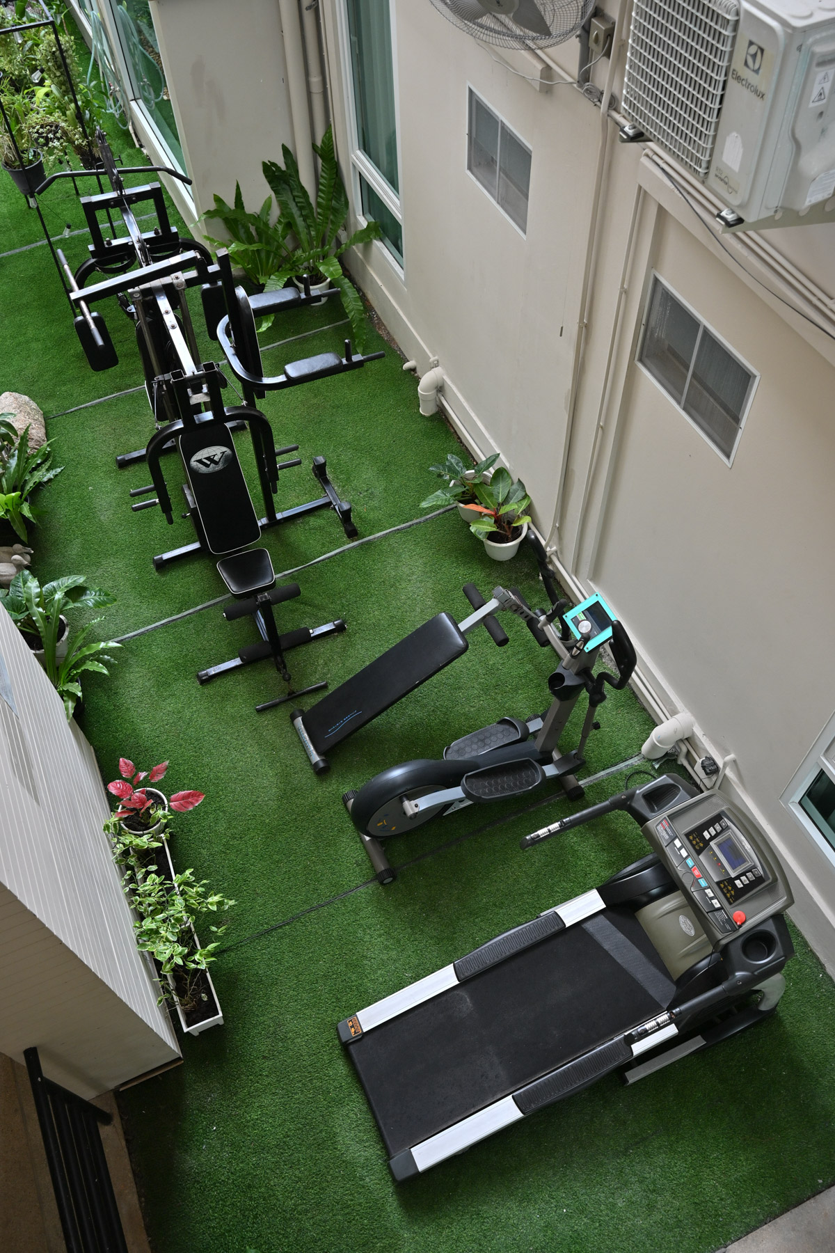 Facilities & Services